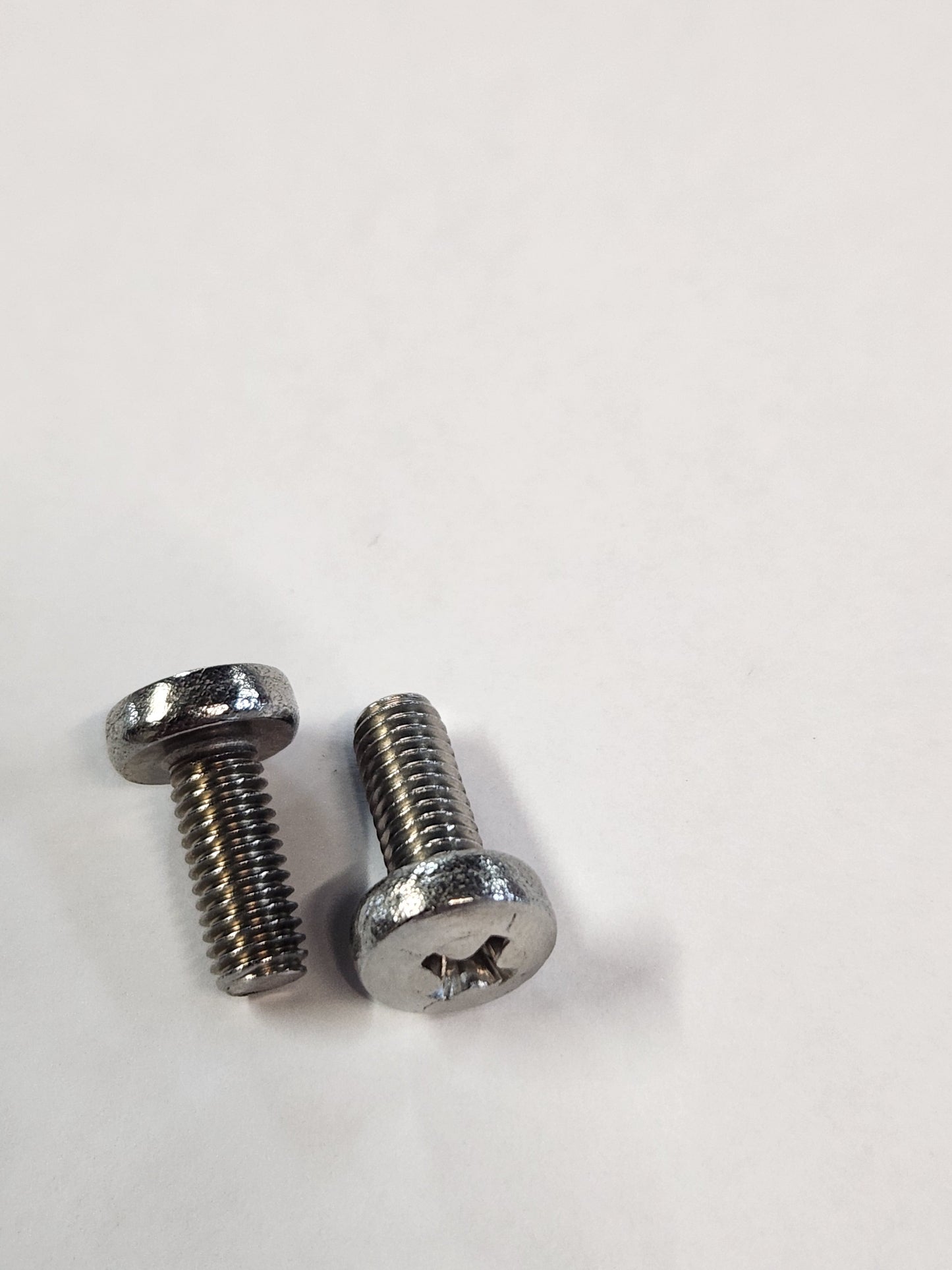 M5 x 12 Phillips Head Bolt SS304 002003