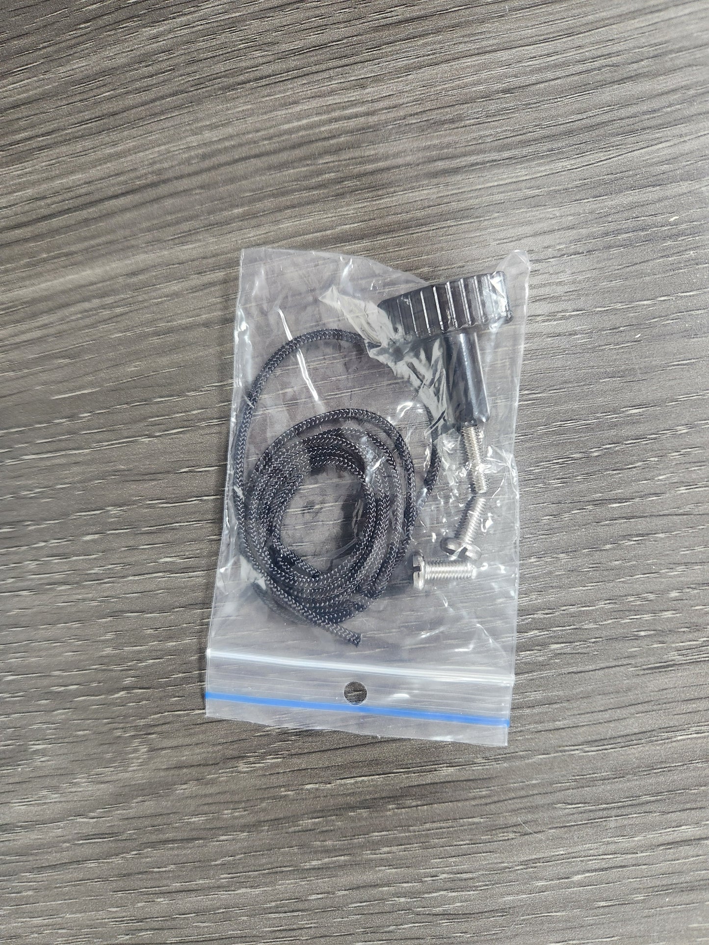 Jobe Topaz Bolts & String Parts Bag - wing bolt and float cord contents